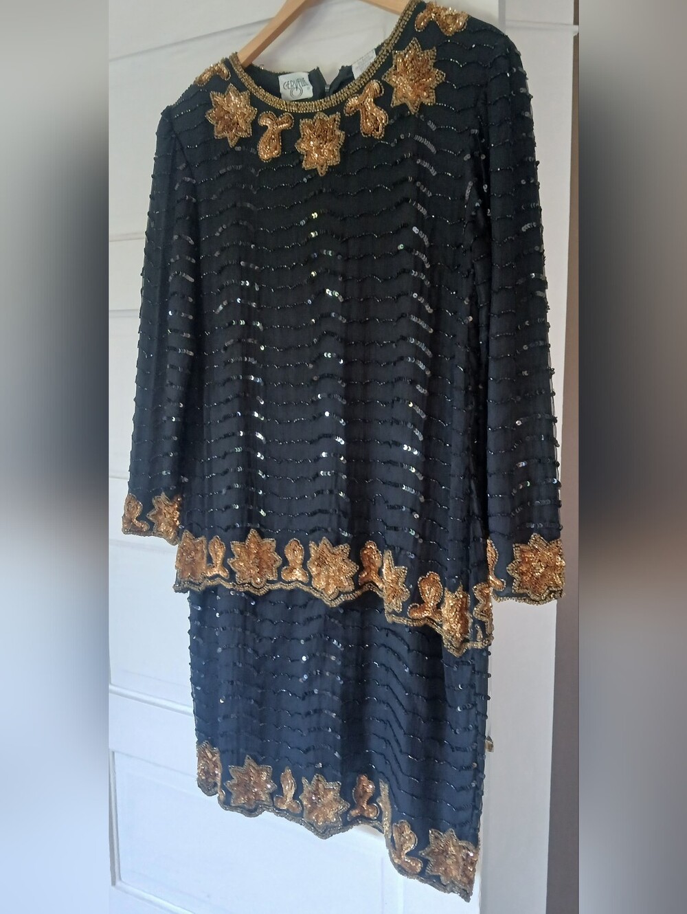 VTG Cervelle Women's Beaded Black Long-Sleeve Dress Embellishment Silk Sequins